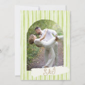 Green Stripe with Arch Wedding Save the Date Cards Einladung (Rückseite)
