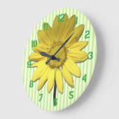Green Stripes Yellow Daisy Wall Clock Große Wanduhr (Winkel)