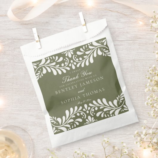 Green Talavera Tile Spanish Fiesta Wedding Dessert Geschenktütchen (Ausgeschnitten)