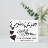 Green Tartan Hearts Save the Date Postkarte (Stehend Vorderseite)