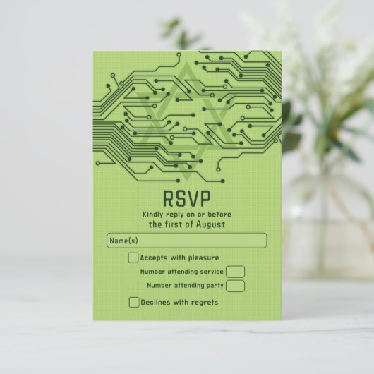 Green Tech Computer Circuit Board Bar Mitzvah RSVP Karte (Stehend Vorderseite)