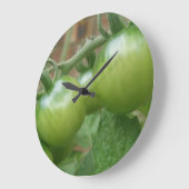 Green Tomatoes Wall Clock Große Wanduhr (Winkel)