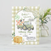 Green Tractor Gingham Coquette Farm Baby Shower Einladung (Stehend Vorderseite)