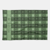 Green Tree Plaid With Custom Family Name Christmas Geschirrtuch (Horizontal)
