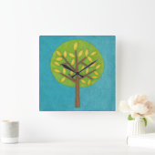 Green Tree with Yellow Leaves by Chariklia Zarris Quadratische Wanduhr (Zuhause)