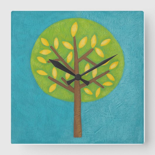 Green Tree with Yellow Leaves by Chariklia Zarris Quadratische Wanduhr (Vorderseite)