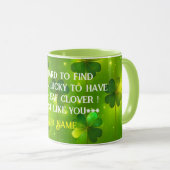 Green Trendy St Patrick's Day Clover Collection Tasse (VorderseiteRechts)