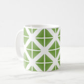 Green Trendy Triangle Pattern Kaffeetasse (Vorderseite Links)