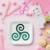 Green Triskele Pappteller (Party)