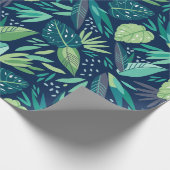 Green Tropical Leafs Pattern On Blue Geschenkpapier (Ecke)