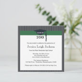 Green und Black Graduation Cap Einladung (Stehend Vorderseite)