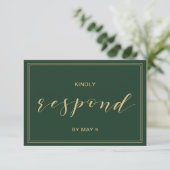 Green und Gold Wedding Rsvp Karte (Stehend Vorderseite)
