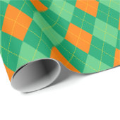 Green und Orange Raute St. Patrick's Day Pattern Geschenkpapier (Rolleneckpunkt)