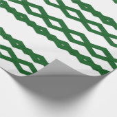 Green und White Zigzag Design Geschenkpapier (Ecke)