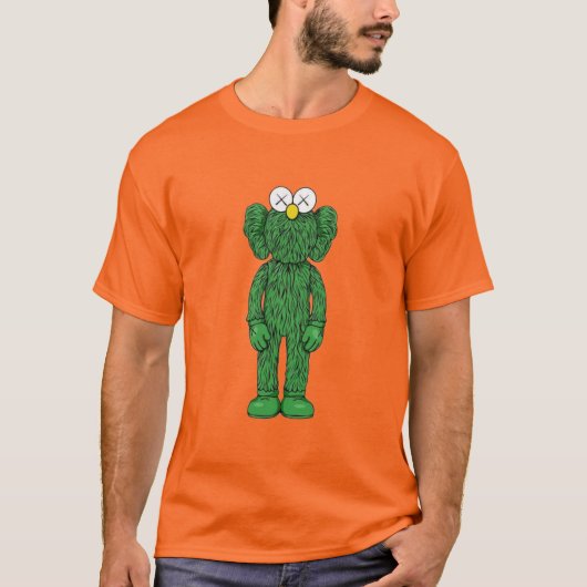 Green Urban Toy T-Shirt (Vorderseite)