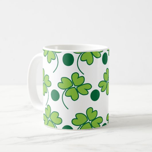 Green Vierblättriges Kleeblatt St Patricks Day Kaffeetasse (Vorderseite Links)