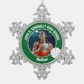 Green Volleyball Player Photo High School Schneeflocken Zinn-Ornament (Vorderseite)