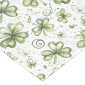 Green Watercolor Shamrocks Irish St. Patrick's Day Kurzer Tischläufer (Ecke)
