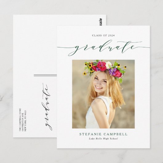 Green Whimsical Script Class of 2023 Abschluss Postkarte (Vorne/Hinten)