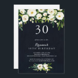 Green White Floral Royal Blue 30. Geburtstag Party Einladung<br><div class="desc">Diese grüne Party Einladung mit Blumenblumen aus dem 30. Jubiläum ist perfekt für eine rustikale Geburtstagsfeier. Das Design zeichnet sich durch elegante Aquarellbäume mit grünem Blattwerk in dunkelblauem Hintergrund aus.</div>