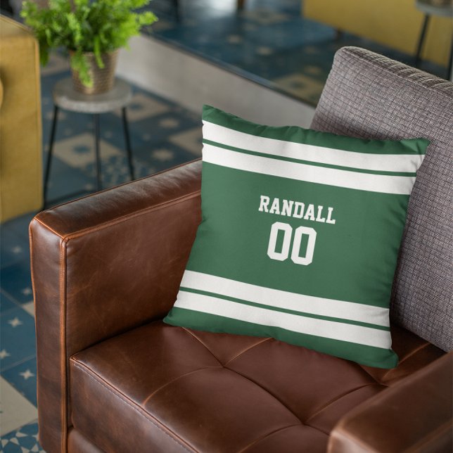 Green & White Football Team Personalisiert Kissen (Von Creator hochgeladen)
