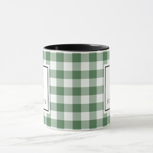Green & White Plaid Black Typography Monogram Name Tasse (Zentrum)
