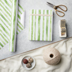 Green White Stripes Beach Geburtstag Geschenkpapier