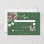 Green Winter Pine Berries Eucalyptus Wedding RSVP Karte (Vorderseite)