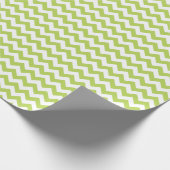 Green Zigzag, grün Zickzack, geometrisches Muster Geschenkpapier (Ecke)