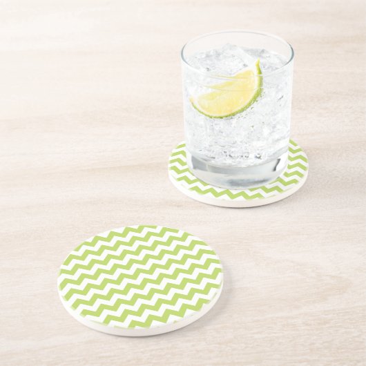 Green Zigzag, grün Zickzack, geometrisches Muster Getränkeuntersetzer (Seite)