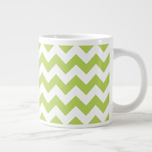 Green Zigzag, grün Zickzack, geometrisches Muster Jumbo-Tasse (Rechts)