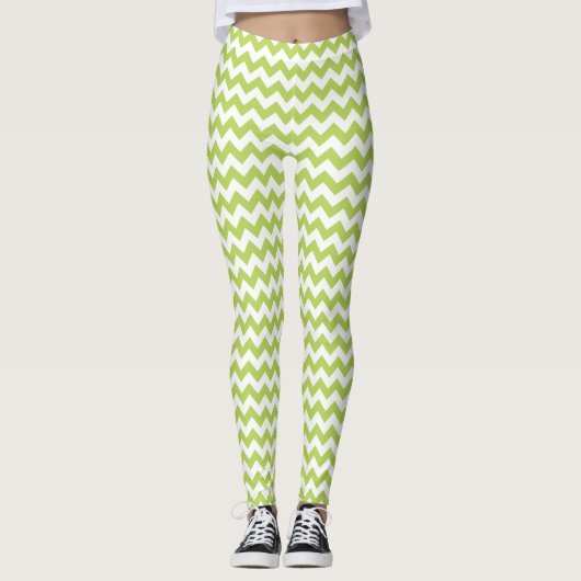 Green Zigzag, grün Zickzack, geometrisches Muster Leggings (Vorderseite)