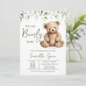 Greenery Bear Baby Shower Einladung (Stehend Vorderseite)