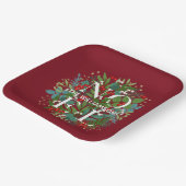 Greenery Berries WEIHNACHTEN Weihnachten Rot Pappteller (Gewinkelt)