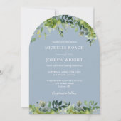 Greenery Blumenarch Dusty Blue Foto Wedding Einladung (Vorderseite)