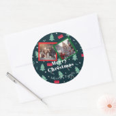 Greenery Christmas Monogram Foto Runder Aufkleber (Umschlag)