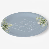Greenery Elegant Dusty Blue Bridal Party Pappteller (Schrägansicht)