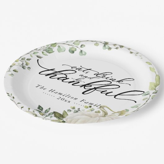 Greenery Eucalyptus Pumpkin Erntedank Dinner Pappteller (Schrägansicht)