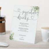 Greenery Heart Script Wedding Signature Drinks Sockelschild (In SItu)