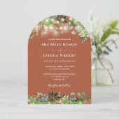 Greenery Lights Arch Terracotta QR Code Wedding Einladung (Stehend Vorderseite)