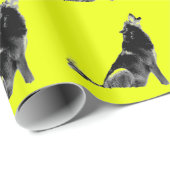 Greenish Yellow Howling Gray Wolf Geschenkpapier (Rolleneckpunkt)