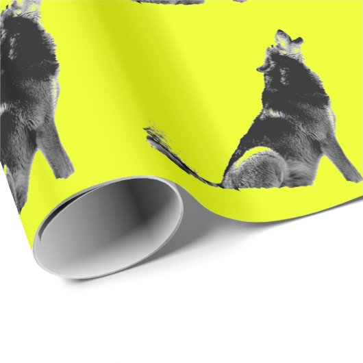 Greenish Yellow Howling Gray Wolf Geschenkpapier (Rolleneckpunkt)