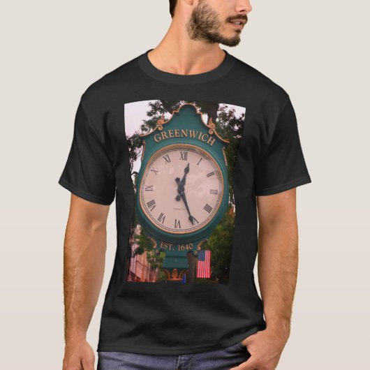 Greenwich Avenue Post Clock, Greenwich, CT T-Shirt (Vorderseite)