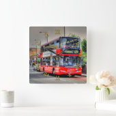 Greenwich nach Peckham Doubledecker Bus Scene Quadratische Wanduhr (Zuhause)