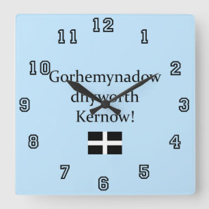 Greetings from Cornwall in Cornish Language Quadratische Wanduhr