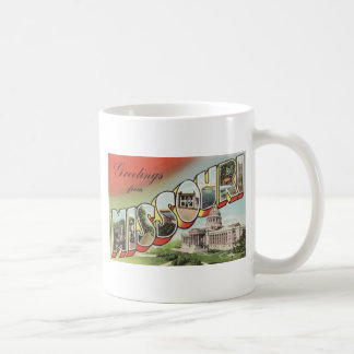 Greetins vom Vintagen Thema großen Buchstaben Kaffeetasse