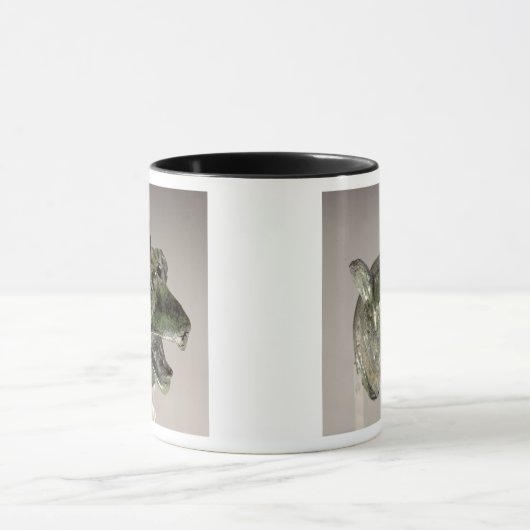 Greifkopf, Fragment eines Kesselzubehörs, f Tasse (Zentrum)