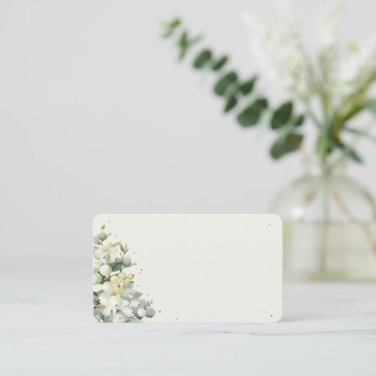 Greige/Cream Snowberry+Eucalyptus Winter Wedding Platzkarte (Stehend Vorderseite)