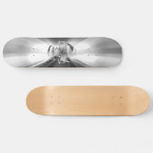 GRELLER SCHÄDEL-SILBER-SURFER SKATEBOARD (Horizontal)