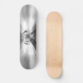 GRELLER SCHÄDEL-SILBER-SURFER SKATEBOARD (Vorderseite)